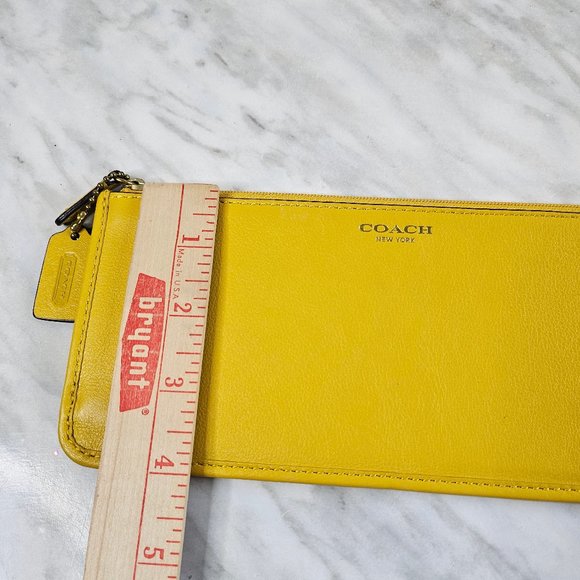 Coach Yellow Leather pencil Case/Check Holder - Picture 7 of 7